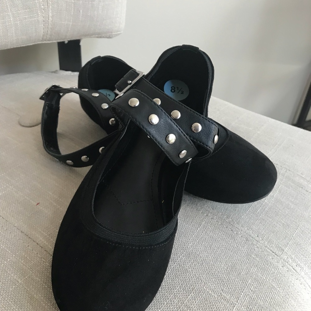 NWT Charles by Charles David ballet flats